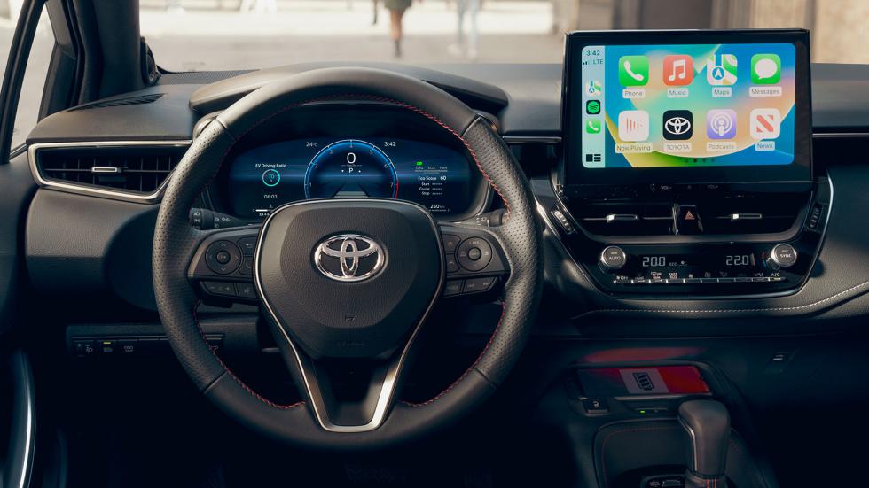 Toyota Corolla: Αναβαθμισμένη με νέες τεχνολογίες και νέα χρώματα  